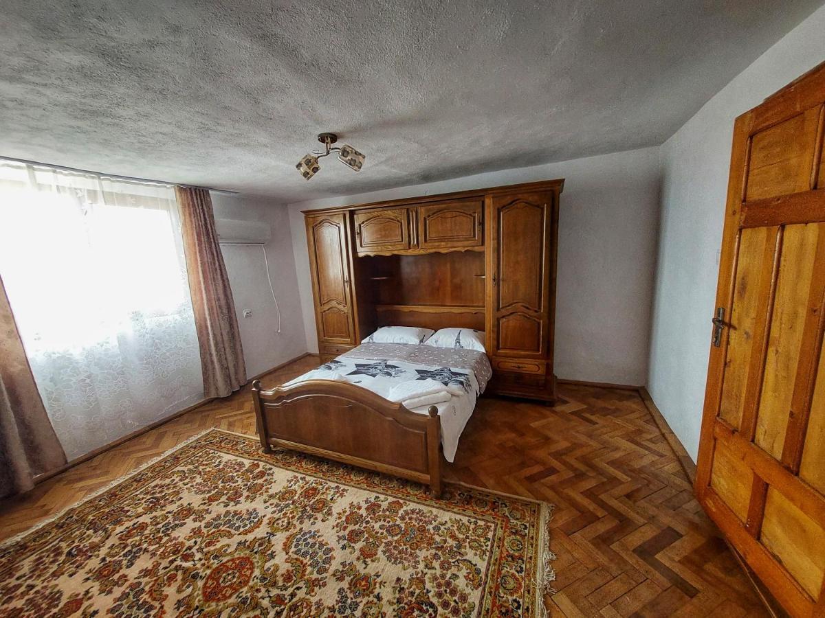 Casa De Vacanta Danube Moldova Noua Екстер'єр фото
